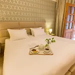 Baron 3* Tiran