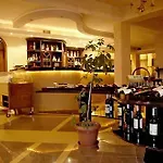 Baron Otel Tiran
