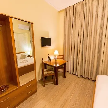 Hotel Baron Tirana