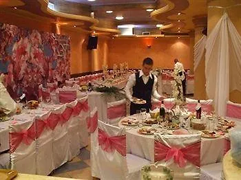 Baron 3* Tirana